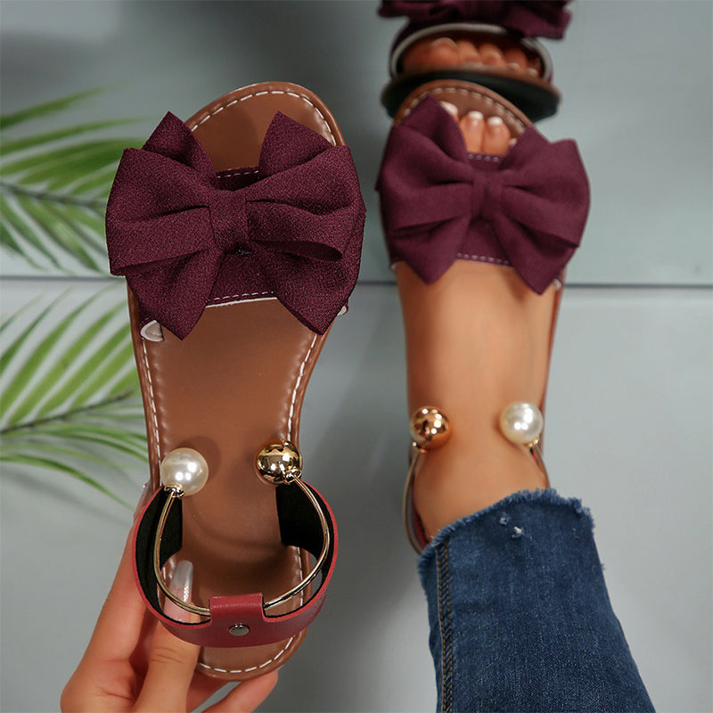Stilvolle Riemchen-Sandalen mit Perlen-Detail