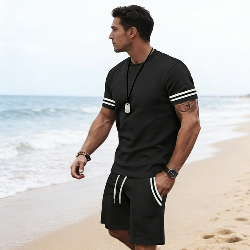 👕2-teiliges Set aus gestreiftem T-Shirt und Shorts für Herren💫🔥