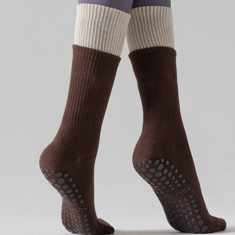 🧘‍♀️☁️ Cloud-Soft Pilates Crew Grip Socks – Rutschfeste Socken mit extra Polsterung & atmungsaktivem Material 🧦✨ Perfekt für Studio & Heimtraining – ultimativer Halt auf der Matte, langlebig & hygienisch. Jetzt im Set sparen!