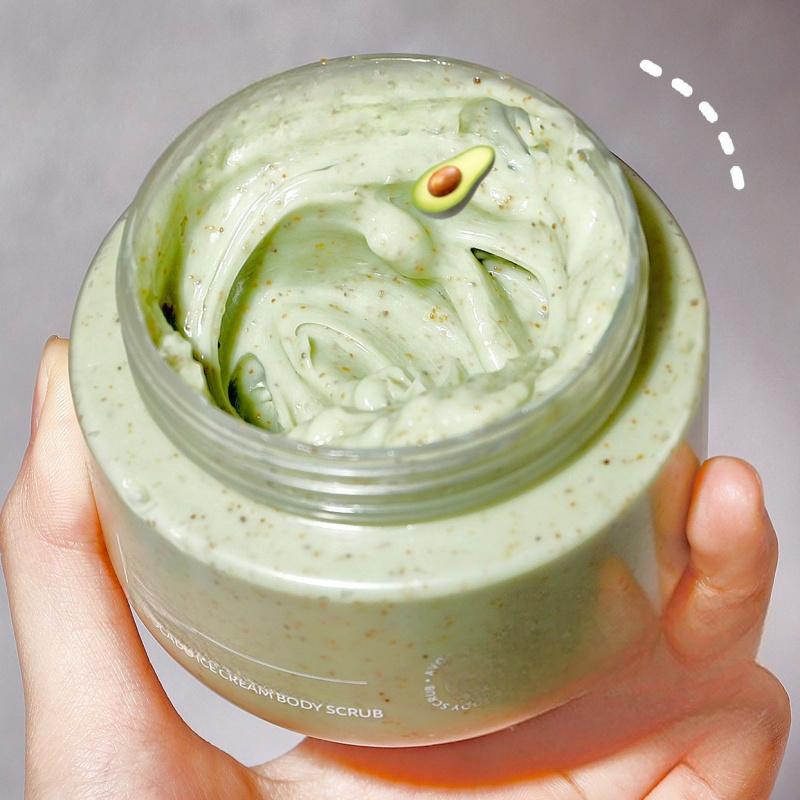 💥 Rauheit wegmassieren 💦 Feuchtigkeit bewahren Bei diesem Peeling kann ich gar nicht anders, als meine Haut nach der Anwendung noch ein paar Mal zu streicheln 🫠✨