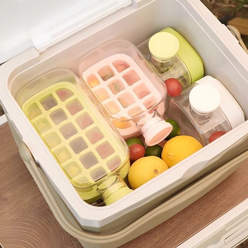 2-in-1 Ice Cube Maker Water Bottle
